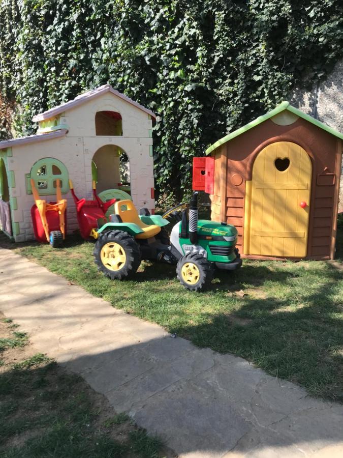 Cermenate "Ai 4 Soli" מראה חיצוני תמונה